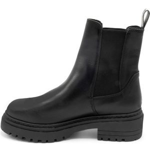 Musse & Cloud Jay Platform Lug Sole Waterproof Chelsea Bootie